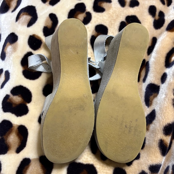 Elegant Silver Platform Sandals. Size 8 Kork ease - Picture 5 of 9